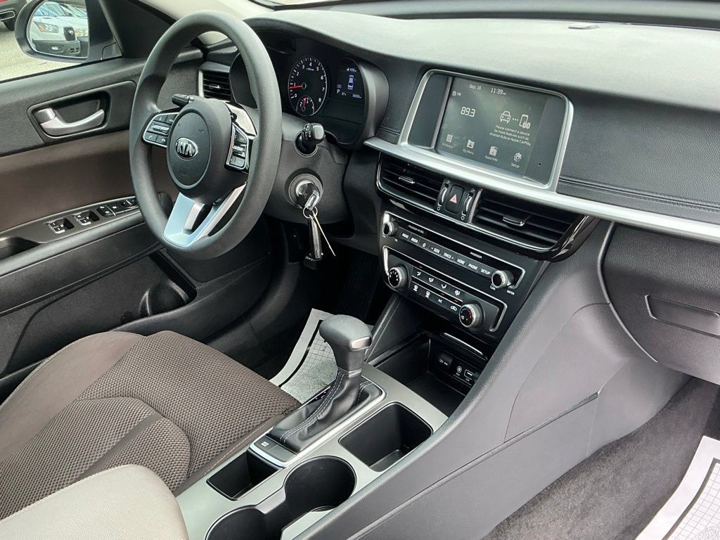 Used 2020 Kia Optima LX FWD image 13