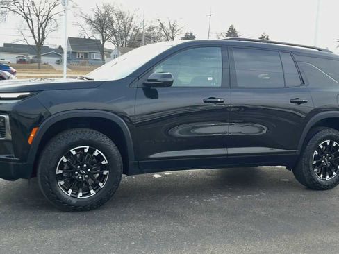 Certified 2024 Chevrolet Traverse Z71 w/ Enhanced Driving Package image 6