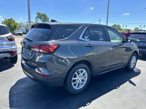 Used 2022 Chevrolet Equinox LT AWD/4WD image 10