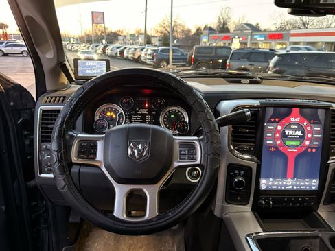 Used 2014 RAM 3500 Laramie image 57