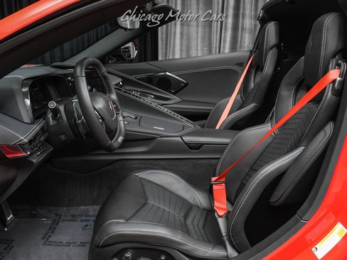Used 2024 Chevrolet Corvette Z06 w/ Z07 Performance Package RWD image 21