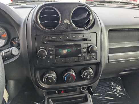 Used 2017 Jeep Patriot Sport w/ Power Value Group image 22