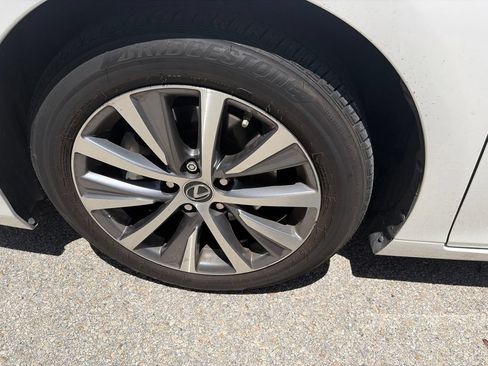 Used 2020 Lexus ES 350 w/ Premium Package FWD image 13