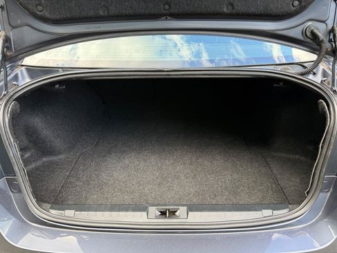 Used 2017 Subaru Legacy 2.5i Premium AWD/4WD image 31
