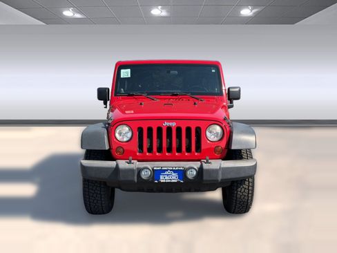 Used 2012 Jeep Wrangler Unlimited Sport AWD/4WD image 6