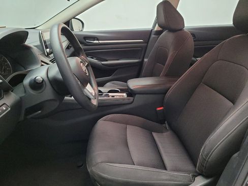 Used 2023 Nissan Altima 2.5 SV image 17