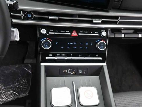 New 2026 Hyundai Santa Fe SEL FWD image 22