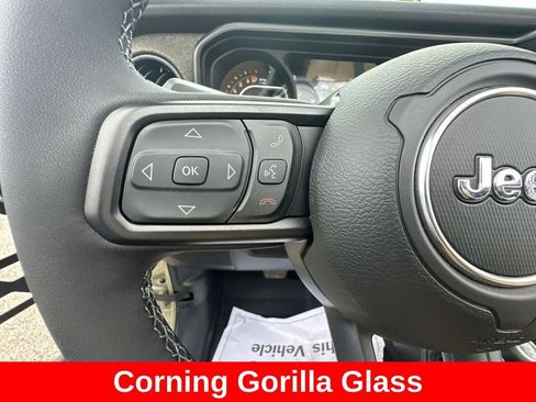 New 2026 Jeep Gladiator Willys AWD/4WD image 21