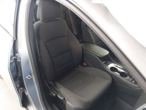 Used 2024 Chevrolet Malibu LS image 28