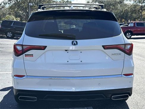 Used 2023 Acura MDX FWD w/ Technology Package image 4
