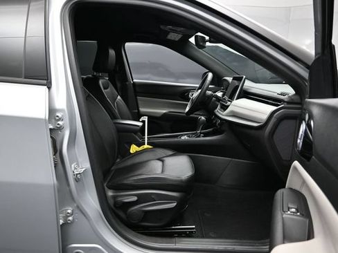 Used 2025 Jeep Compass Limited AWD/4WD image 25