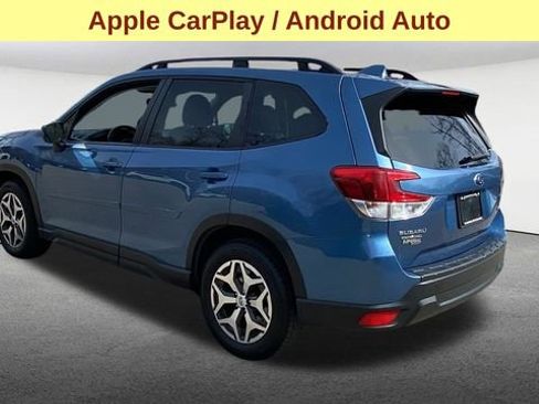 Certified 2023 Subaru Forester Premium image 6