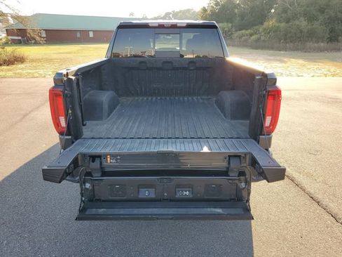 Used 2021 GMC Sierra 1500 Denali w/ Denali Ultimate Package image 31