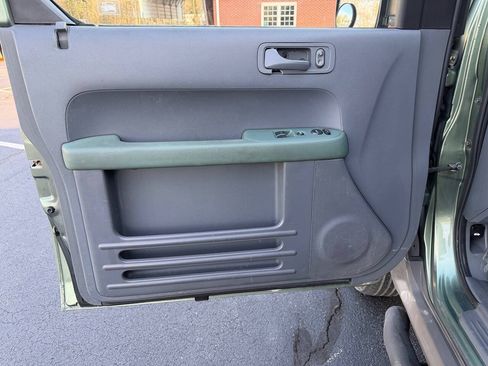 Used 2005 Honda Element LX image 10