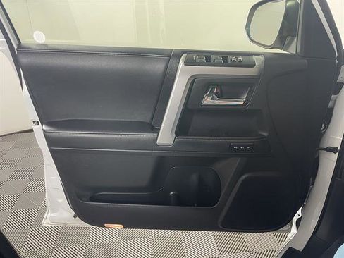 Certified 2024 Toyota 4Runner Limited AWD/4WD image 20