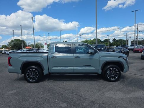 New 2026 Toyota Tundra Limited AWD/4WD image 4