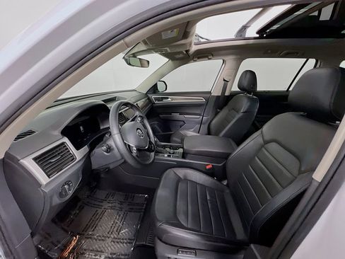 Used 2019 Volkswagen Atlas SEL Premium image 21