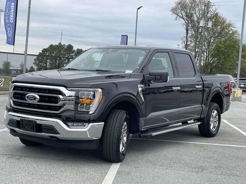 Certified 2022 Ford F150 XLT w/ Equipment Group 302A High image 6