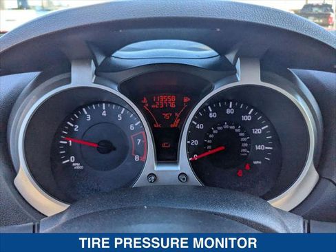 Used 2012 Nissan Juke SL image 13