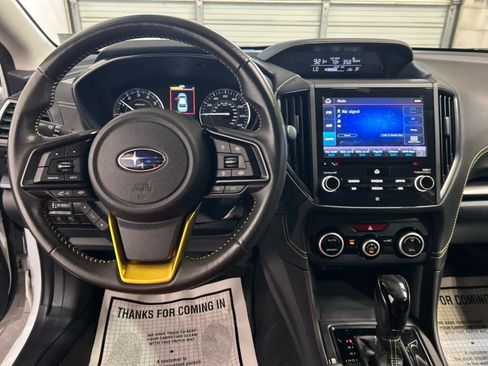 Used 2022 Subaru Crosstrek 2.5i Sport w/ Moonroof Package AWD/4WD image 9