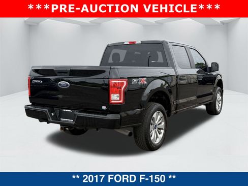 Used 2017 Ford F150 XL w/ Equipment Group 101A Mid image 4