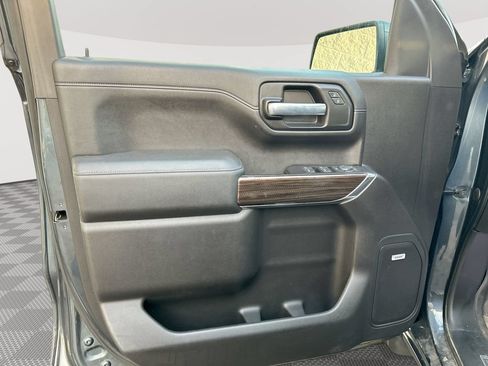 Used 2019 Chevrolet Silverado 1500 RST AWD/4WD image 23