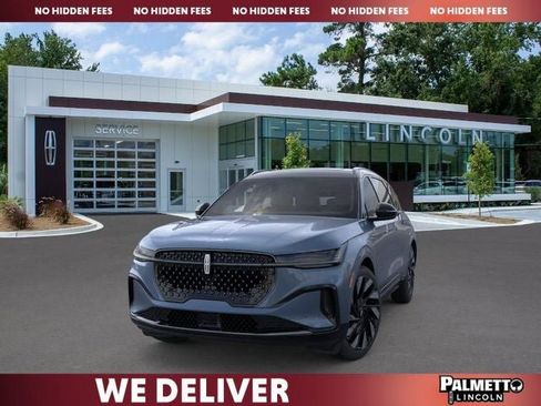 New 2026 Lincoln Nautilus Reserve w/ Jet Appearance Package AWD/4WD image 2