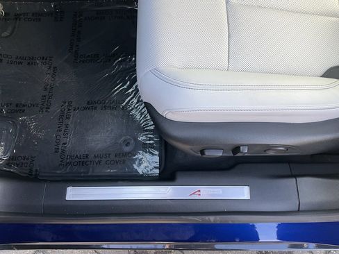 Used 2024 Acura ZDX A-Spec image 15