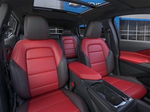 New 2025 Chevrolet Equinox EV RS image 76