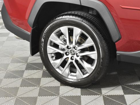 Used 2024 Toyota RAV4 Limited image 57
