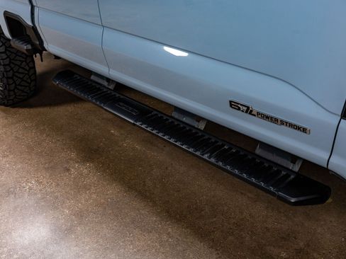 Used 2024 Ford F350 Lariat w/ Sport Appearance Package image 13