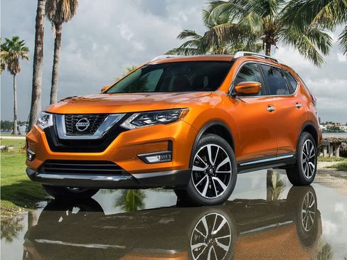 Used 2020 Nissan Rogue SV w/ Premium Package FWD image 1