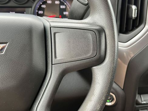Used 2023 Chevrolet Silverado 1500 Custom AWD/4WD image 26