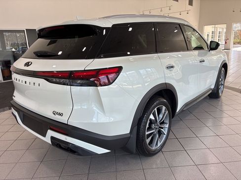 Used 2025 INFINITI QX60 Luxe image 10