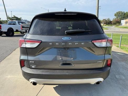 Used 2020 Ford Escape SE Sport FWD image 9