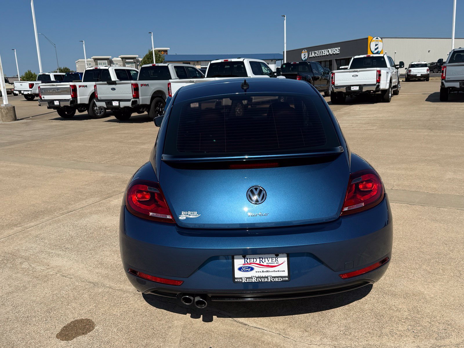 Used 2018 Volkswagen Beetle 2.0T S w/ Style & Comfort Package For S FWD image 6