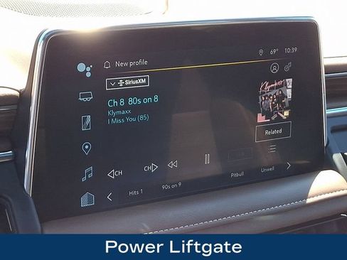 Used 2022 Chevrolet Suburban High Country w/ Max Trailering Package AWD/4WD image 12