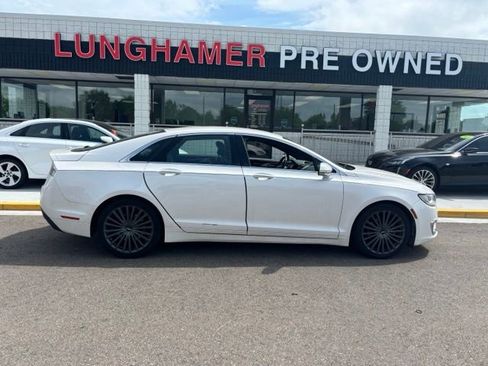 Used 2017 Lincoln MKZ Reserve FWD image 5