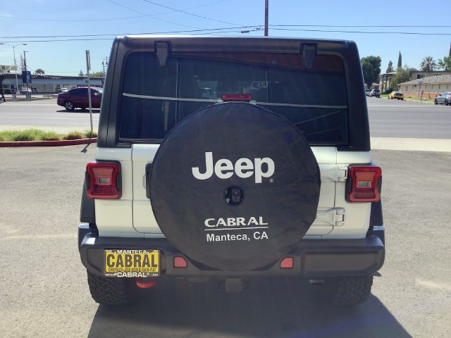 Used 2025 Jeep Wrangler Unlimited Rubicon w/ Convenience Group AWD/4WD image 29