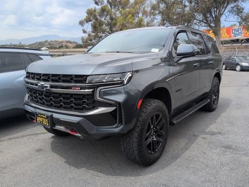 Used 2021 Chevrolet Tahoe Z71 w/ Z71 Signature Package AWD/4WD image 1