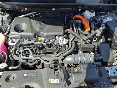 Used 2023 Toyota RAV4 XSE image 32