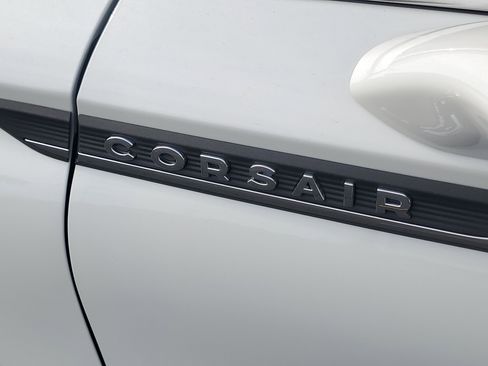 New 2026 Lincoln Corsair Reserve image 7