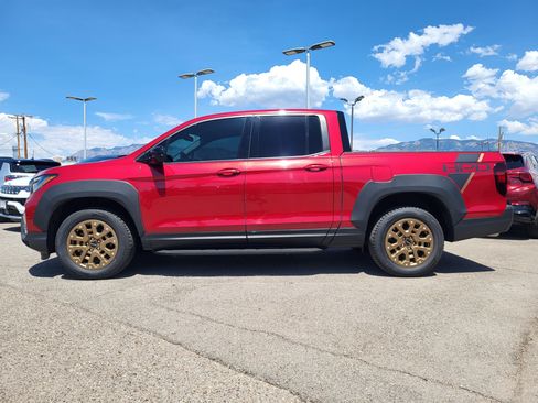 Used 2021 Honda Ridgeline Sport image 7