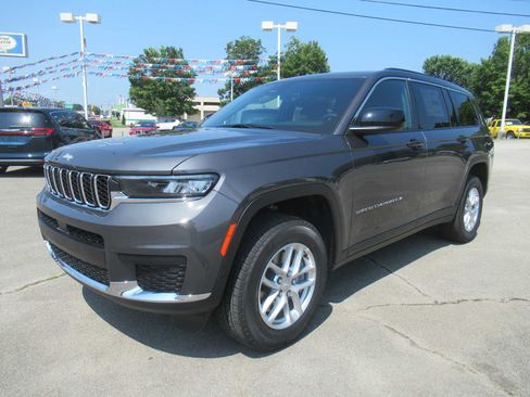 New 2025 Jeep Grand Cherokee L Laredo w/ Luxury Tech Group I image 1