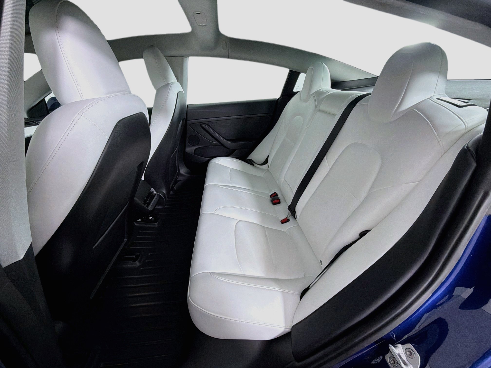 Used 2023 Tesla Model 3 Standard Range RWD image 28