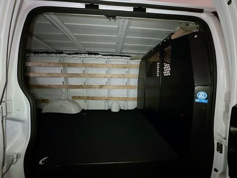 Used 2024 Chevrolet Express 2500 w/ Driver Convenience Package image 21