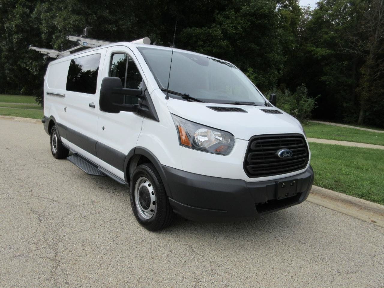 Used 2018 Ford Transit 150 148 Low Roof RWD image 17