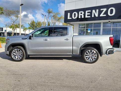 Used 2026 GMC Sierra 1500 Denali w/ Denali Reserve Package image 8