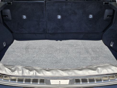 Used 2025 Lexus NX 250 image 40