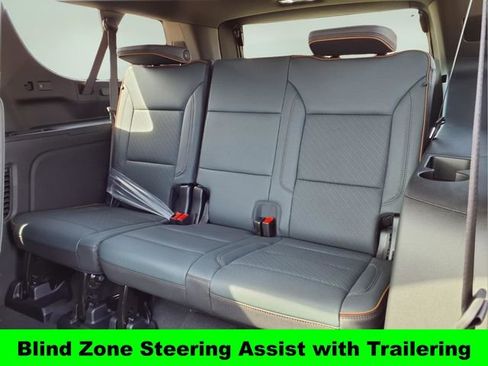New 2026 GMC Yukon XL AT4 w/ AT4 Premium Plus Package AWD/4WD image 25